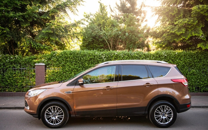 Ford Kuga cena 45900 przebieg: 159000, rok produkcji 2014 z Szczecin małe 781